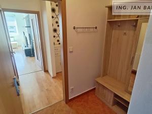 Pronájem bytu 2+kk, Jihlava, Poláčkova, 50 m2