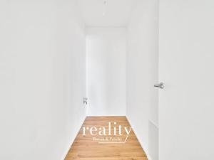 Prodej bytu 3+kk, Znojmo, Jarošova, 77 m2