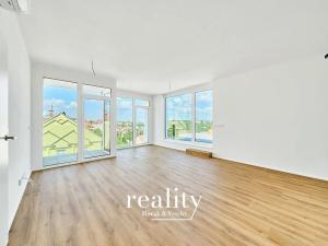 Prodej bytu 3+kk, Znojmo, Jarošova, 77 m2