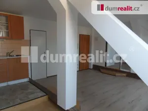 Pronájem bytu 2+kk, Praha - Smíchov, Jindřicha Plachty, 60 m2