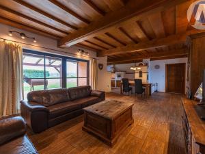 Prodej rodinného domu, Kájov, 221 m2