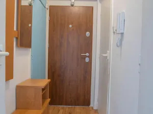 Pronájem bytu 2+1, Praha - Záběhlice, Hlavní, 51 m2
