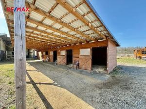 Prodej ubytování, Spálené Poříčí, 1303 m2