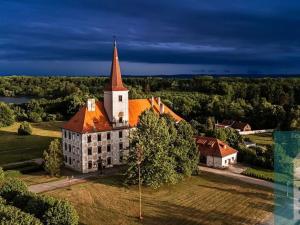 Prodej bytu 3+1, Chropyně, 89 m2
