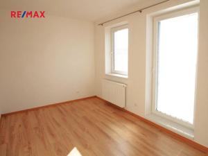 Pronájem bytu 2+kk, Cerhenice, Za Cukrovarem, 55 m2