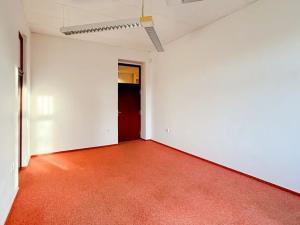 Pronájem kanceláře, Hradec Králové, náměstí Svobody, 22 m2