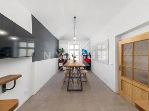Prodej bytu 3+1, Praha - Holešovice, Bubenská, 84 m2