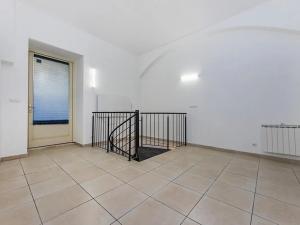 Prodej obchodního prostoru, Praha - Nové Město, Na bojišti, 139 m2