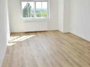 Pronájem bytu 3+kk, Praha - Bubeneč, náměstí Interbrigády, 85 m2