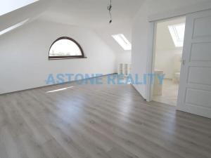 Pronájem rodinného domu, Trnová, 370 m2