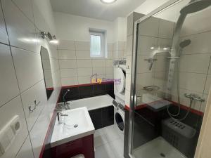 Prodej bytu 3+1, Praha - Košíře, Vejražkova, 95 m2