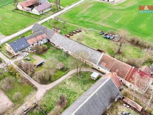 Prodej zemědělského objektu, Luková, 1000 m2