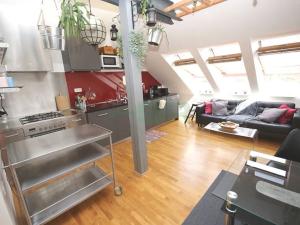Pronájem bytu 3+kk, Praha - Vršovice, Slovinská, 65 m2