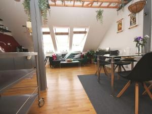 Pronájem bytu 3+kk, Praha - Vršovice, Slovinská, 65 m2
