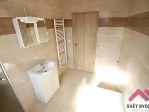 Pronájem bytu 3+kk, Praha - Hloubětín, Pokorného, 82 m2