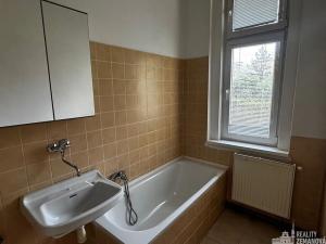 Pronájem bytu 2+1, Praha - Vršovice, Estonská, 63 m2