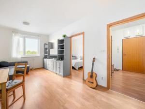 Pronájem bytu 2+kk, Praha - Kamýk, U Kamýku, 47 m2