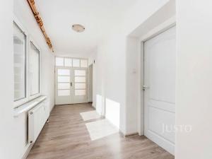 Prodej rodinného domu, Uherské Hradiště, U Cihelny, 192 m2
