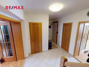 Prodej bytu 3+1, Praha - Vinohrady, Lužická, 130 m2