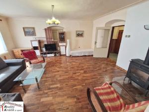 Prodej rodinného domu, Kutná Hora, Jungmannovo náměstí, 260 m2