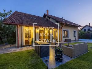 Prodej vily, Praha - Újezd nad Lesy, Dražická, 206 m2