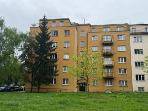 Pronájem bytu 2+kk, Praha - Vysočany, Pod strojírnami, 57 m2