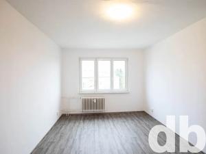 Pronájem bytu 3+1, Nová Role, 1. máje, 73 m2