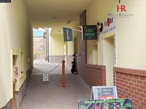 Pronájem obchodního prostoru, Benešov, Malé náměstí, 30 m2