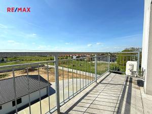 Pronájem bytu 2+kk, Pardubice, Dubová, 70 m2