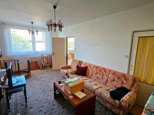 Prodej bytu 3+1, Otrokovice, Obchodní, 76 m2