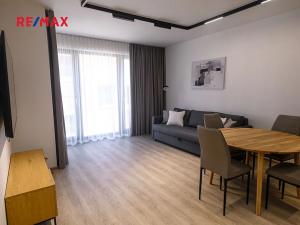 Pronájem bytu 2+kk, Praha - Libeň, Kotlaska, 59 m2