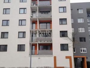 Pronájem bytu 1+kk, Praha - Vysočany, Strnadových, 50 m2
