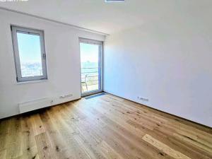 Pronájem bytu 4+kk, Praha - Smíchov, U Dívčích hradů, 119 m2