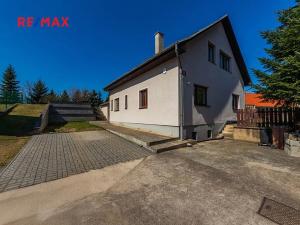 Pronájem bytu 4+1, Praha - Lipence, V roklích, 90 m2