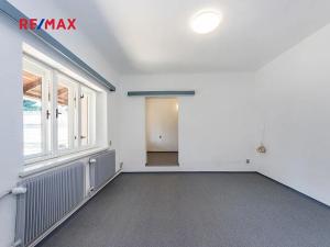 Pronájem bytu 4+1, Praha - Lipence, V roklích, 90 m2