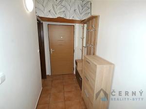 Pronájem bytu 2+kk, Liberec, Kominická, 37 m2