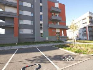 Pronájem bytu 2+kk, Praha - Zličín, Sazovická, 50 m2