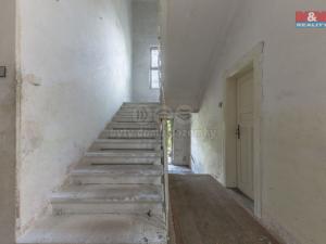 Prodej rodinného domu, Bělá pod Bezdězem, Husova, 240 m2
