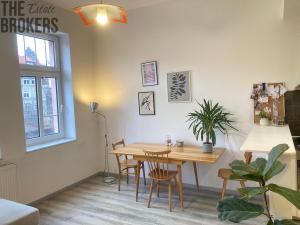 Pronájem bytu 2+kk, Praha - Motol, Plzeňská, 56 m2