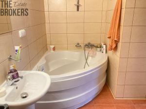 Pronájem bytu 2+kk, Praha - Motol, Plzeňská, 56 m2