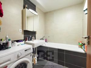 Pronájem bytu 2+kk, Praha - Stodůlky, Petržílkova, 58 m2