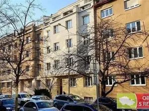 Pronájem bytu 1+kk, Praha - Žižkov, Biskupcova, 31 m2