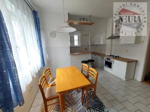 Pronájem bytu 5+kk, Praha - Dejvice, Nad Šárkou, 150 m2