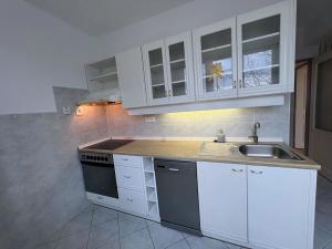 Pronájem bytu 3+1, Benešov, Dukelská, 75 m2