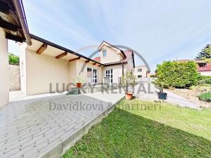 Pronájem rodinného domu, Zeleneč, Olbrachtova, 80 m2