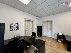 Pronájem kanceláře, Praha - Smíchov, Klicperova, 106 m2