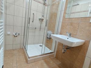 Pronájem bytu 2+1, Vsetín, Družstevní, 54 m2