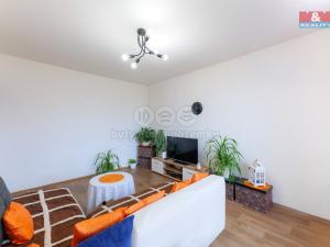Prodej bytu 2+1, Podbořany, Sídliště Míru, 65 m2