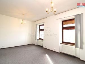 Pronájem bytu 4+1, Praha - Strašnice, U hráze, 140 m2