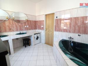 Pronájem bytu 4+1, Praha - Strašnice, U hráze, 140 m2